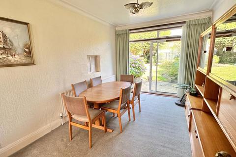 25 College Avenue, Harrow, HA3 6EY