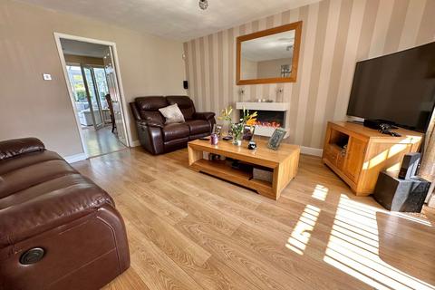 67 Abbey Fields, Telford, TF3 2AT