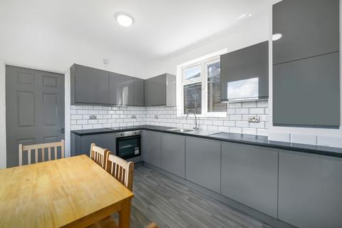 1 bedroom end of terrace house to rent, St Pauls Road, Luton