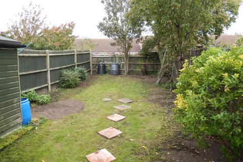 17 Maxwell Close, Mill End, Rickmansworth, WD3 8BP