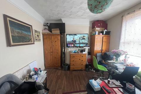 3 bedroom terraced house for sale, Northbrook Road, Southampton SO14