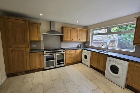 3 bedroom end of terrace house for sale, Beeston Street, Castle, Northwich