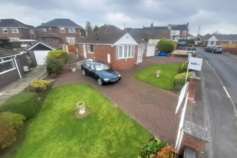 3 bedroom detached bungalow for sale, Midhurst Close, Stoke-on-trent ST7