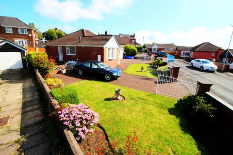 3 bedroom detached bungalow for sale, Midhurst Close, Stoke-on-trent ST7