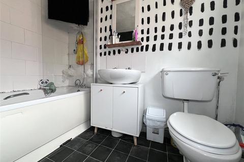 148 Lambert Road, Grimsby, DN32 0NS