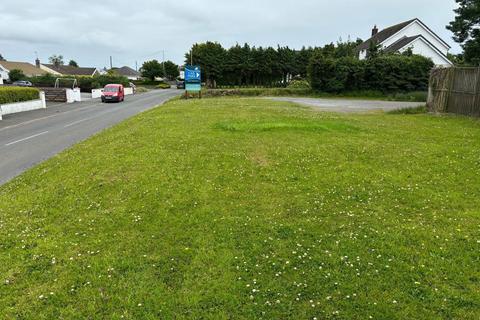 Land for sale, Tenby SA70