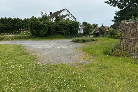 Land for sale, Tenby SA70