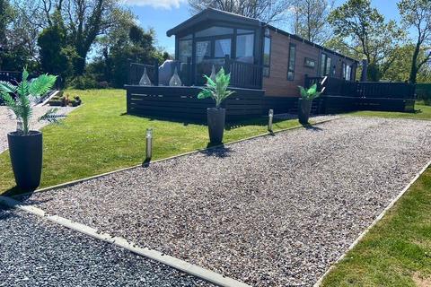 2 bedroom lodge for sale, Tenby SA70