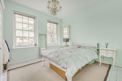 Flat 16, White House Vicarage Crescent, Battersea, London, SW11 3LJ