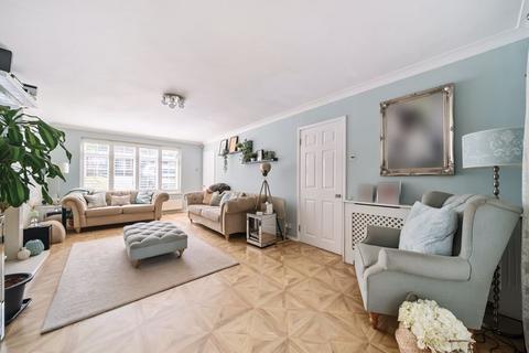 29 Cullesden Road, Kenley, CR8 5LR