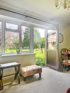 1 bedroom flat for sale, Forge Close, Bromley BR2