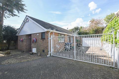 2 bedroom detached bungalow for sale, Cavanagh Road, Dover CT15