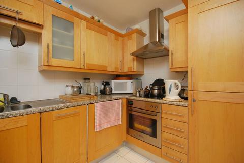 2 bedroom flat to rent, Belvedere Road, Waterloo, London, SE1