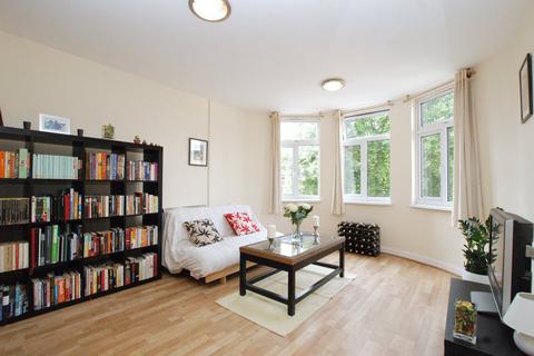 1 bedroom flat to rent, Stoke Newington High Street, Stoke Newington