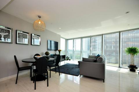 1 bedroom flat for sale, St George Wharf, Nine Elms, London, SW8