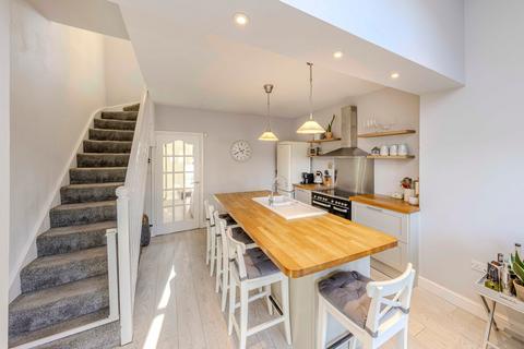 203 Alt Lane, Oldham, OL8 2HE