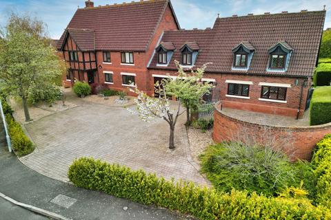 6 bedroom detached house for sale, Brecon Way, Sleaford NG34