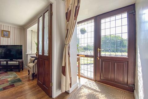 9 Fincham Close, Wolverhampton, WV9 5RT