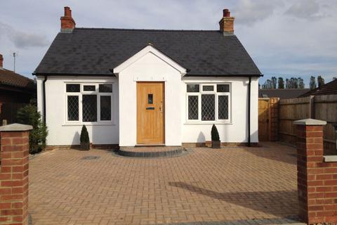 3 bedroom detached bungalow for sale, Stoke Road, Milton Keynes MK2