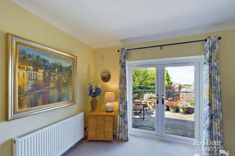8 Tower Hill, Williton, Taunton, TA4 4NT