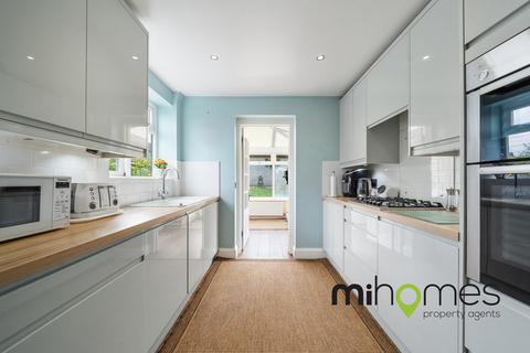 3 bedroom end of terrace house for sale, Linden Road, London