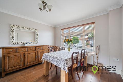 3 bedroom end of terrace house for sale, Linden Road, London