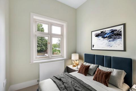 21 Manor Grove, Richmond, TW9 4QQ
