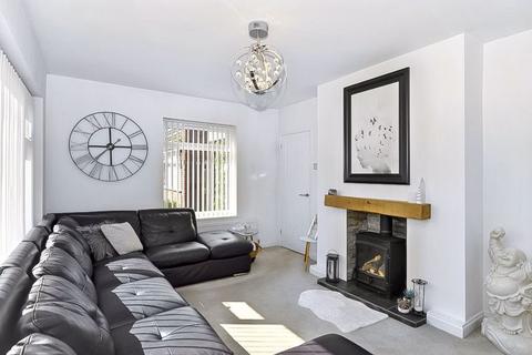 6 Breydon Grove, Willenhall, WV13 3HT