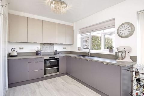 6 Breydon Grove, Willenhall, WV13 3HT