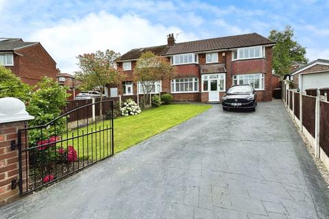 5 bedroom semi-detached house for sale, Barnard Avenue, Whitefield