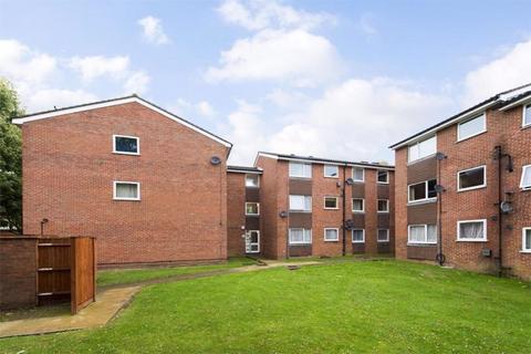 2 bedroom flat for sale, Huxley Close, Northolt