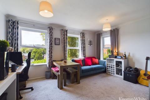 1 bedroom flat for sale, Spring Gardens Road, High Wycombe