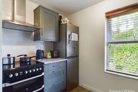 1 bedroom flat for sale, Spring Gardens Road, High Wycombe