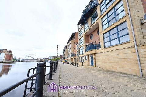 2 bedroom apartment for sale, Mariners Wharf, Quayside NE1