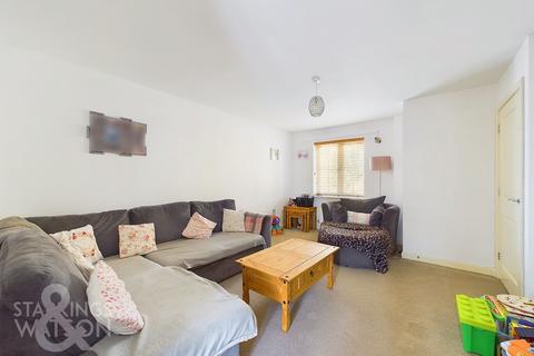 3 bedroom end of terrace house for sale, Robin Avenue, Harleston