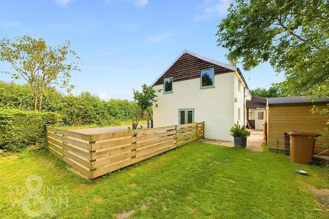 6 bedroom detached house for sale, Denton Road, Bedingham, Bungay