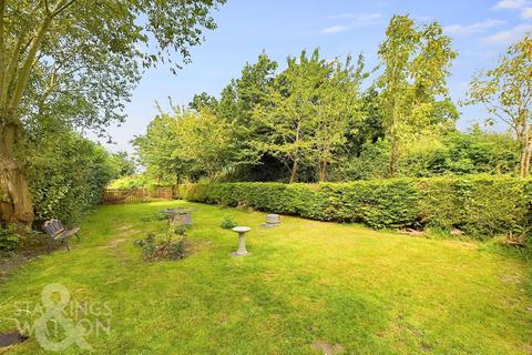 6 bedroom detached house for sale, Denton Road, Bedingham, Bungay