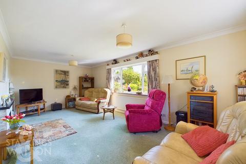 4 bedroom detached bungalow for sale, Mill Green, Stoke Holy Cross, Norwich