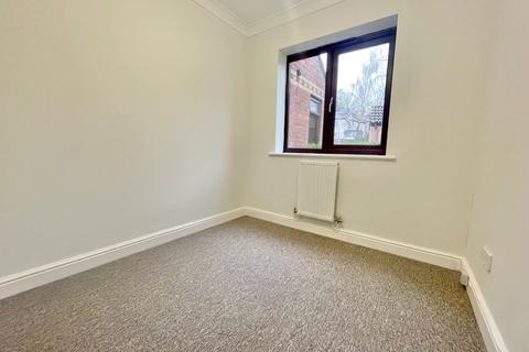 2 bedroom flat to rent, Scott Road, Norwich, NR1