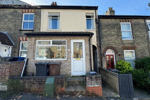 3 bedroom terraced house to rent, Newmarket Street, Norwich, NR2