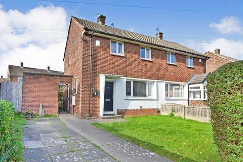 2 bedroom semi-detached house to rent, Martinscroft Road, Wythenshawe, Manchester, M23