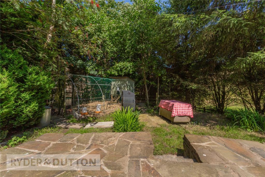 Patio To Side