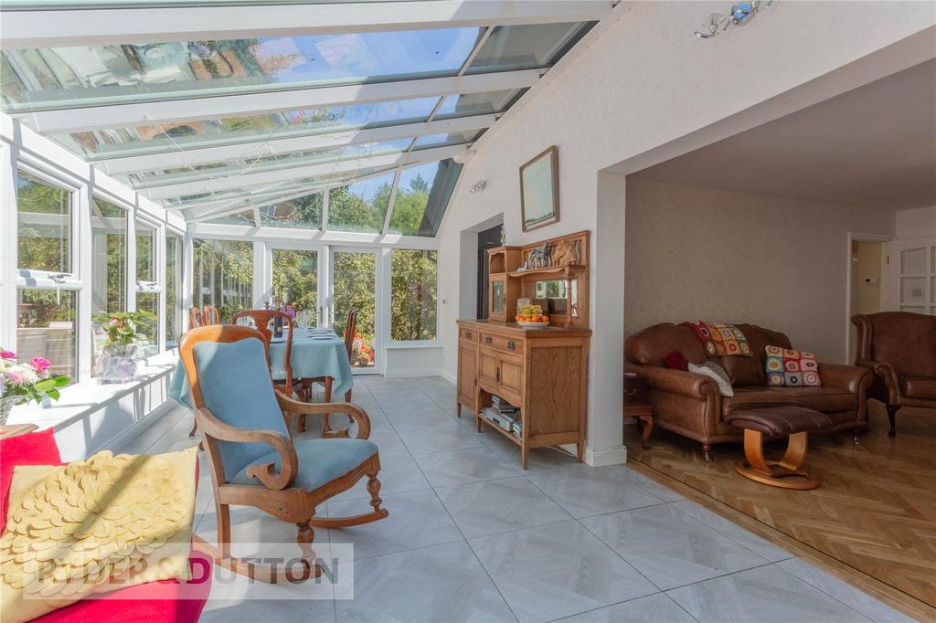 Conservatory /D Room