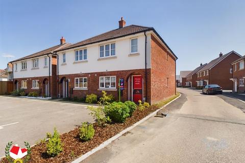 39 Dreadnaught Drive, Gloucester, GL1 5RA