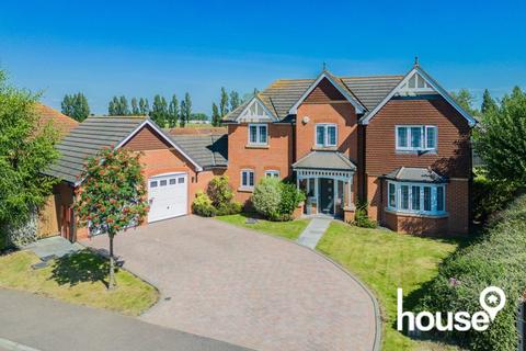 16 Hustlings Drive, Eastchurch, Sheerness, ME12 4JX