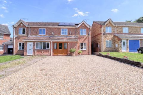 3 bedroom semi-detached house for sale, Old Showfields, Gainsborough