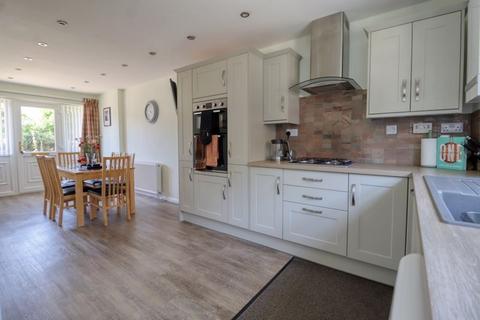 3 bedroom semi-detached house for sale, Old Showfields, Gainsborough