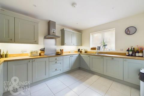 3 bedroom detached house for sale, Hare View, Great Ellingham, Attleborough