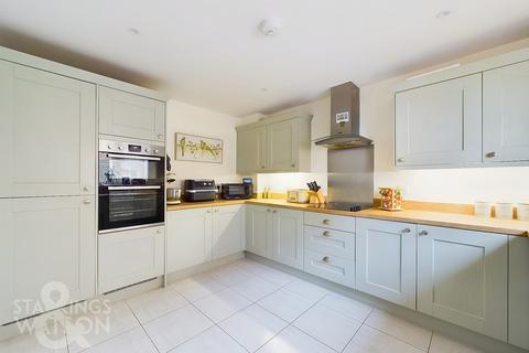 3 bedroom detached house for sale, Hare View, Great Ellingham, Attleborough