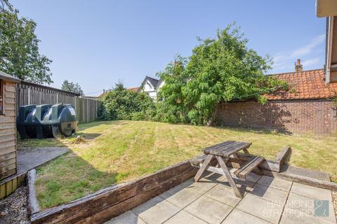 2 bedroom detached bungalow for sale, Apple Close, Banham